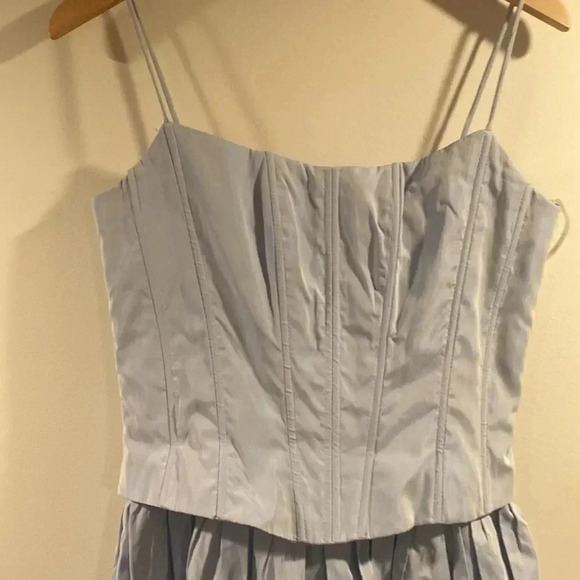 Jessica McClintock Gunnesax sz 9/10 acetate gown with netted skirting under - Picture 3 of 8